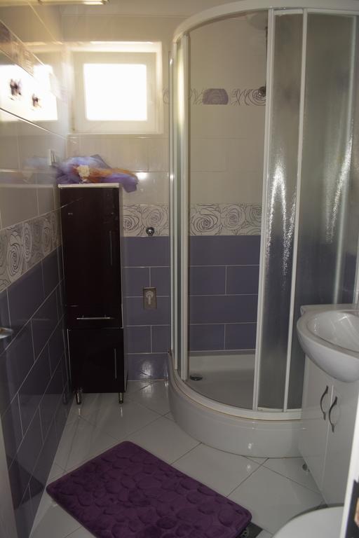 Apartment Vesna ラヴニ エクステリア 写真
